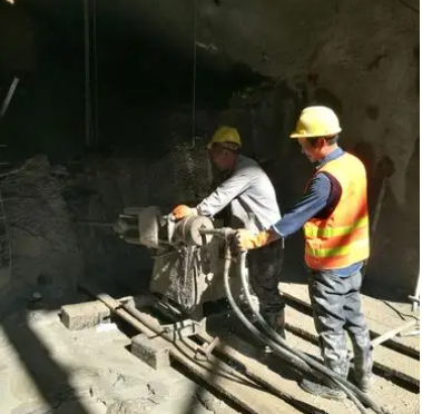 鹿寨水下抗分散灌浆料特点 水下不分散注浆料介绍